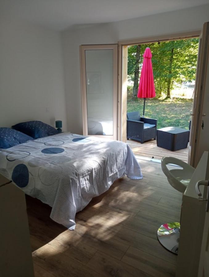 Chambre Au Calme Entouree Par La Nature. 韦泽尔河畔圣莱昂 外观 照片